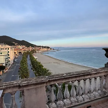 Sul Mare Con Box Auto Apartmán