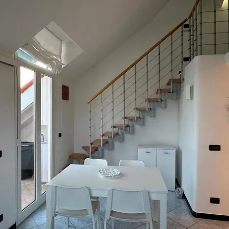 Appartement Sul Mare Con Box Auto Varazze